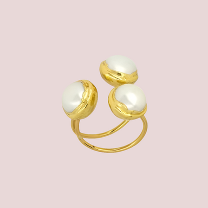 Sissi Ring - Freshwater Pearls