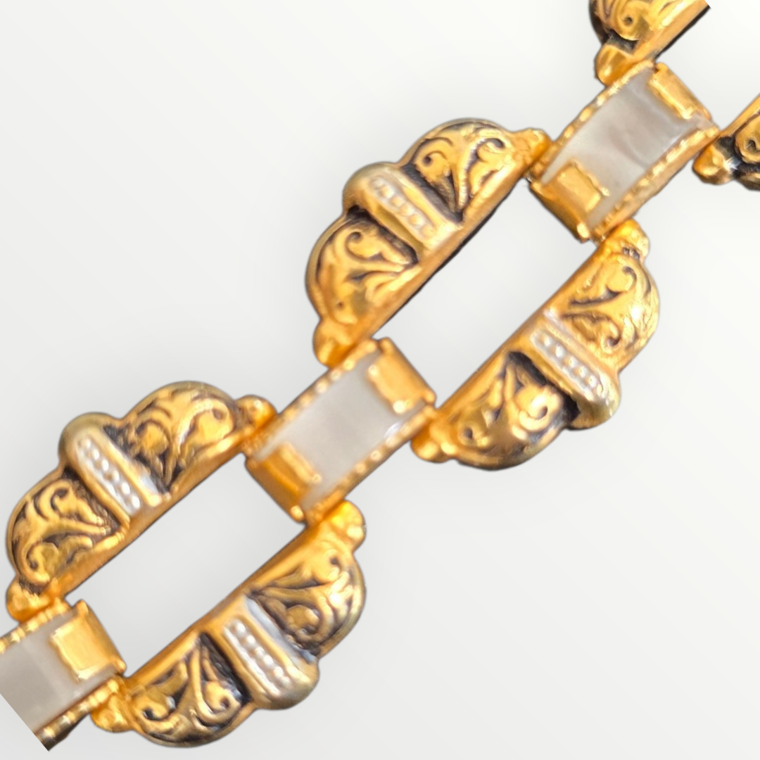 Vintage Gold Link Bracelet with Mother-of-Pearl Inlay