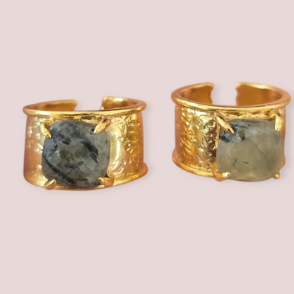 Hammered gold gems