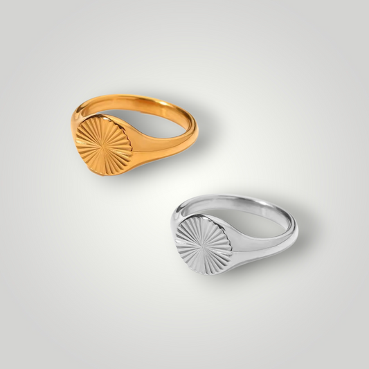 Luxe Pinky Signet Ring -  Stainless Steel, PVD Coated
