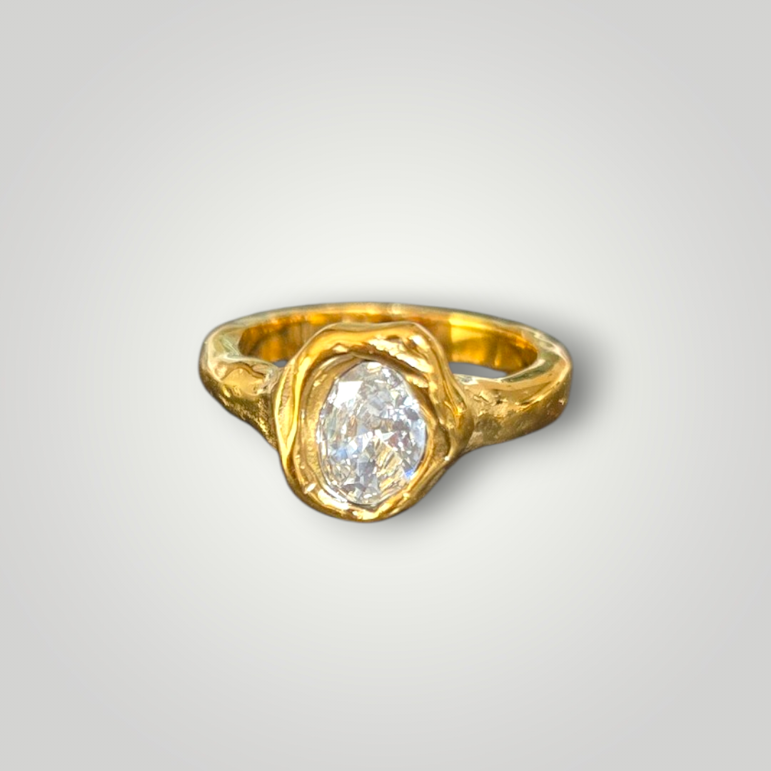 18K Gold Plated Hammered Oval Crystal Ring