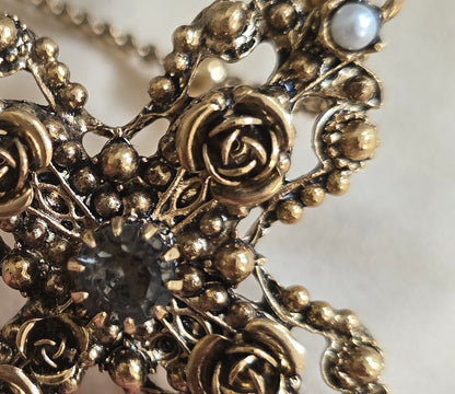 Sacred Art Rosette Cross Necklace - Grey Swarovski