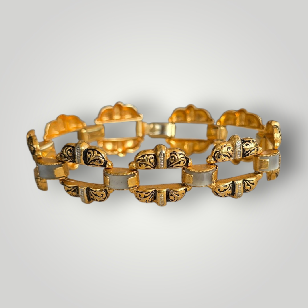 Vintage Gold Link Bracelet with Mother-of-Pearl Inlay